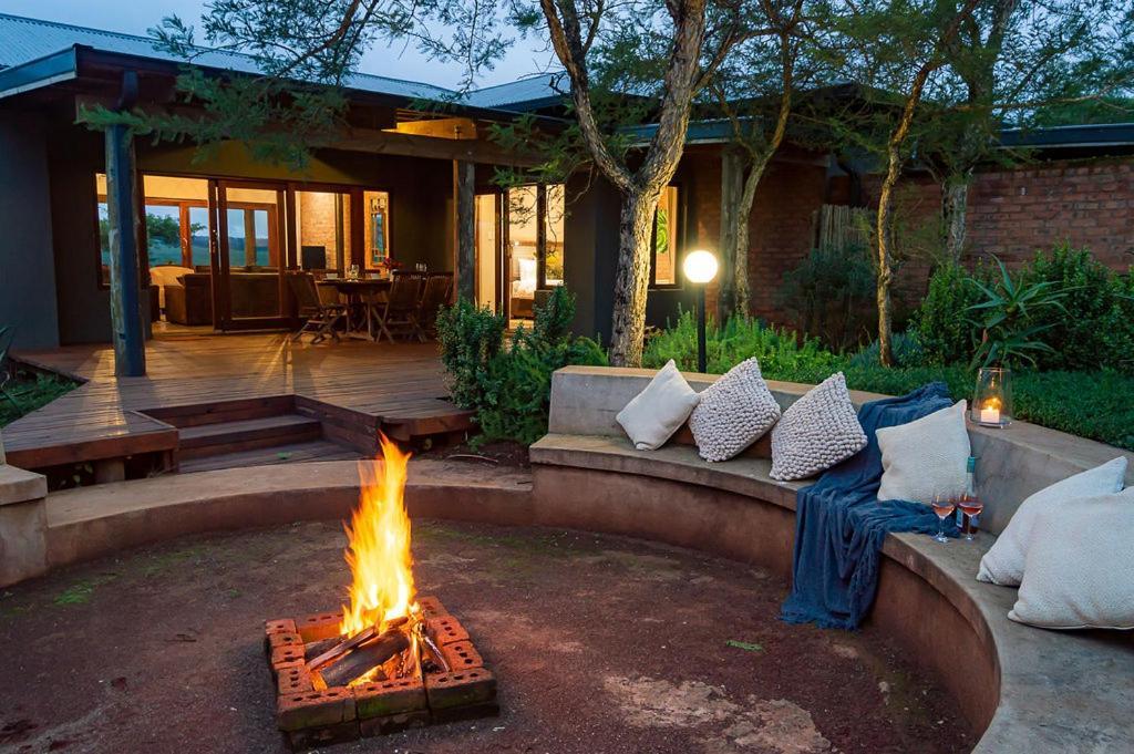 Hilton Bush Lodge & Function Venue Экстерьер фото