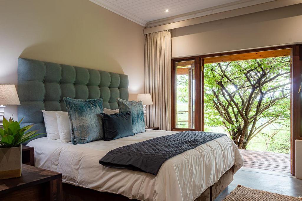 Hilton Bush Lodge & Function Venue Экстерьер фото