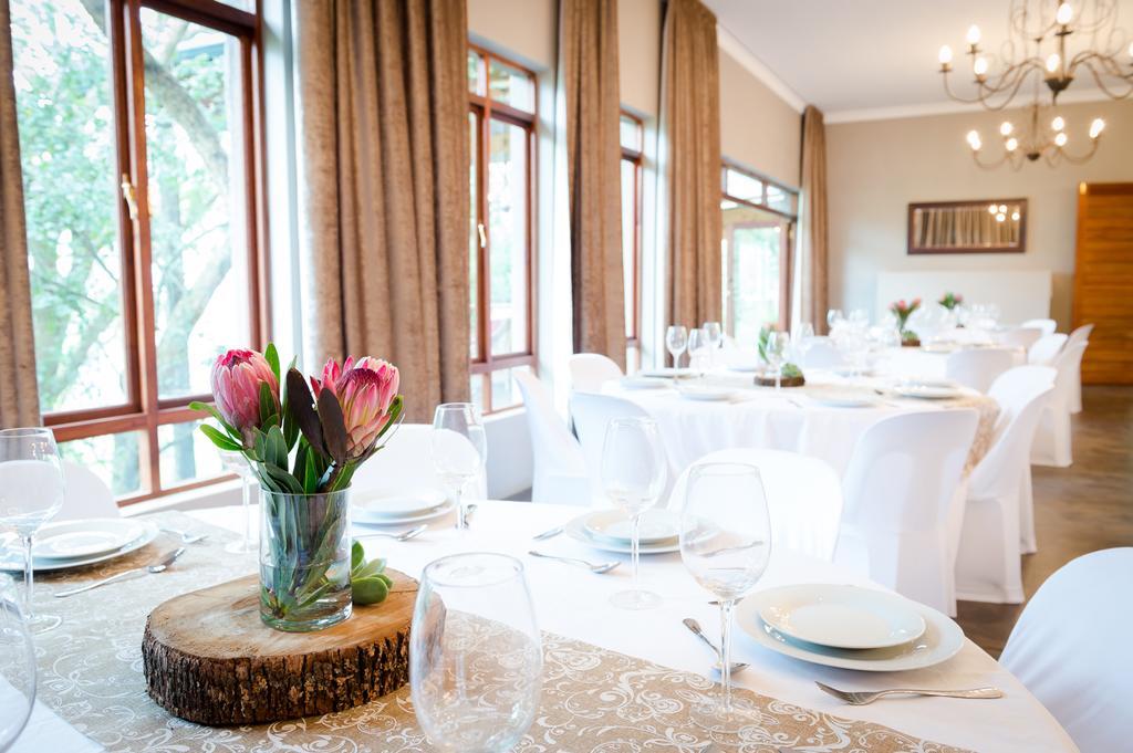 Hilton Bush Lodge & Function Venue Экстерьер фото