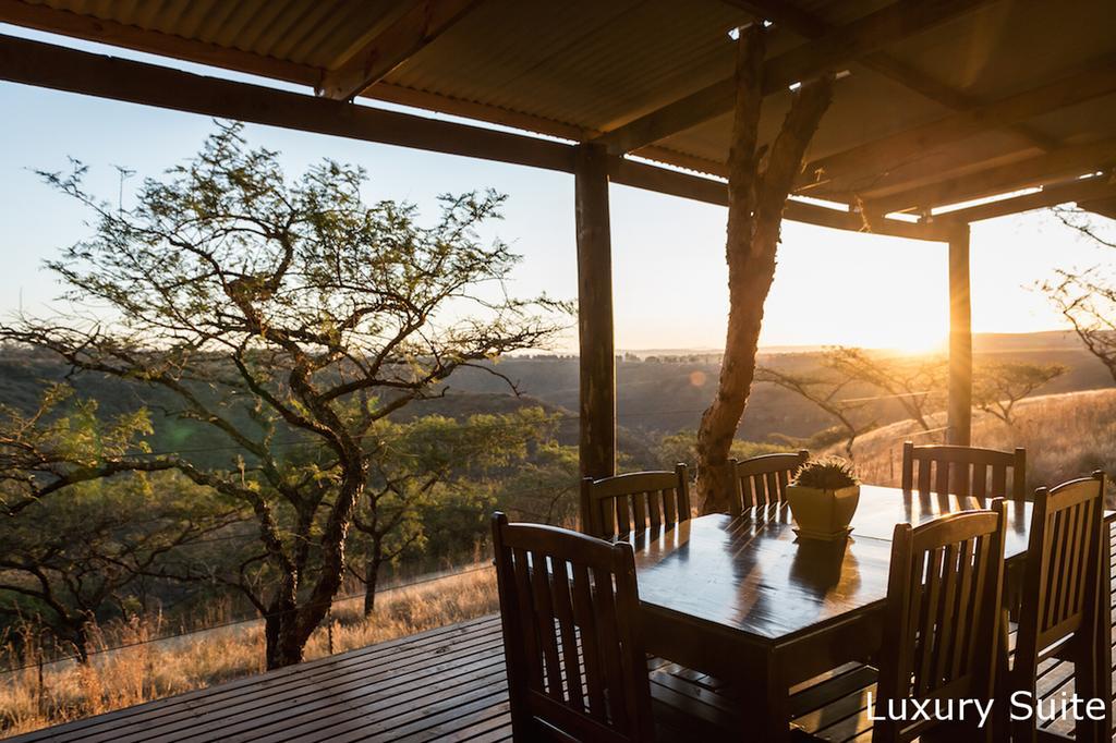 Hilton Bush Lodge & Function Venue Экстерьер фото