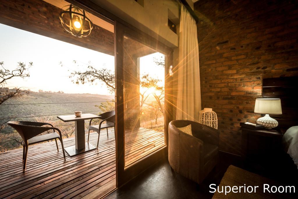 Hilton Bush Lodge & Function Venue Экстерьер фото