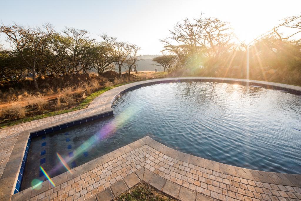Hilton Bush Lodge & Function Venue Экстерьер фото