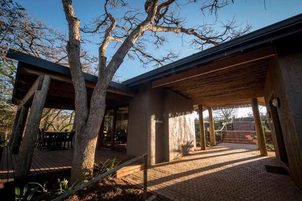 Hilton Bush Lodge & Function Venue Экстерьер фото
